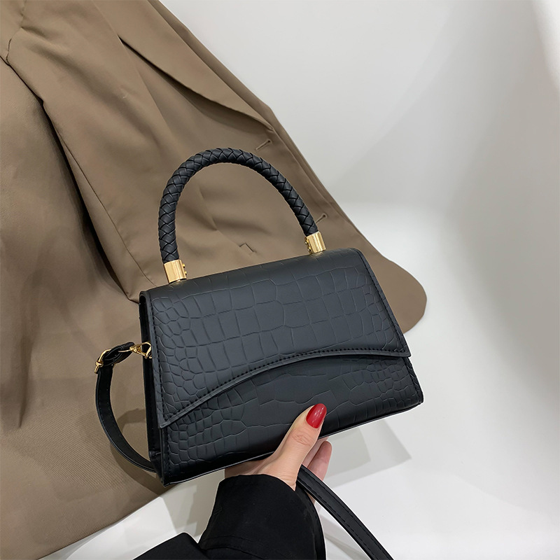 Women Bags Sale - Solid Color Pu Leather Shoulder Bag