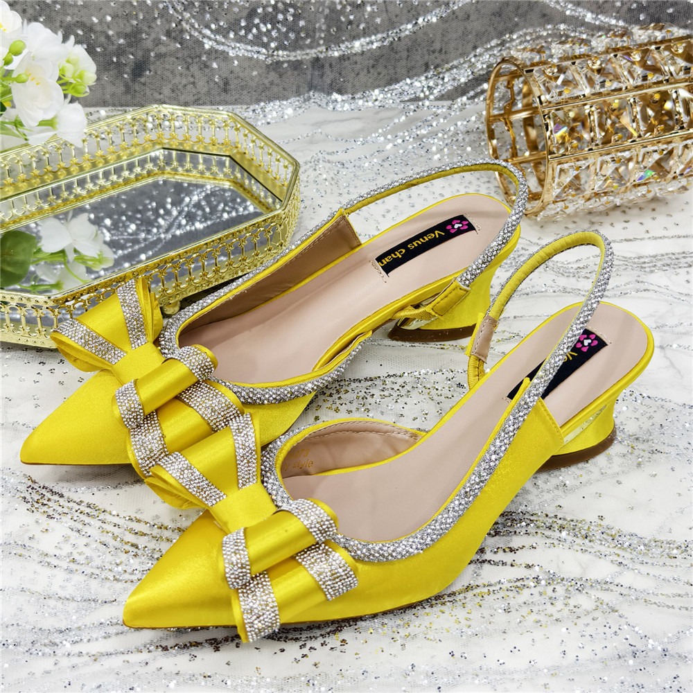 Elegant Yellow Satin Rhineston - Women'S Evening Bags review and price